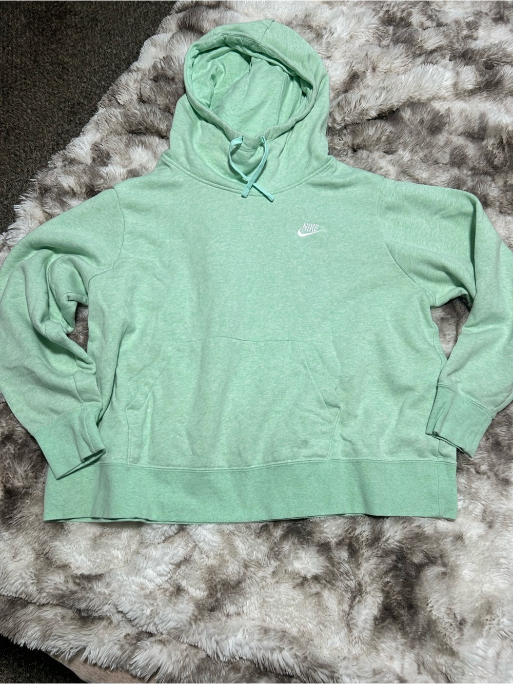 Nike Women's Mint Green Hooded Sweatshirt - oversized and cozy – XXL